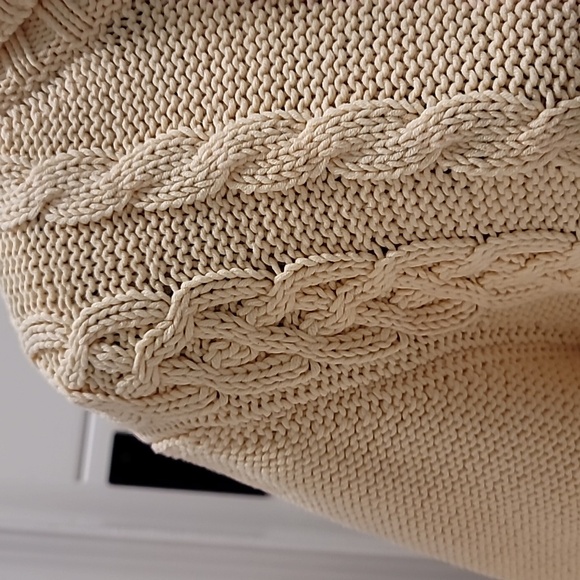 Izod Soft Pale Yellow Turtle Neck Sweater - Picture 5 of 9